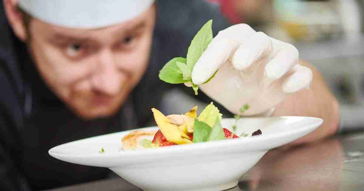 7 Best Vegetarians and Vegans Restaurants in Paris in France (Editorial)