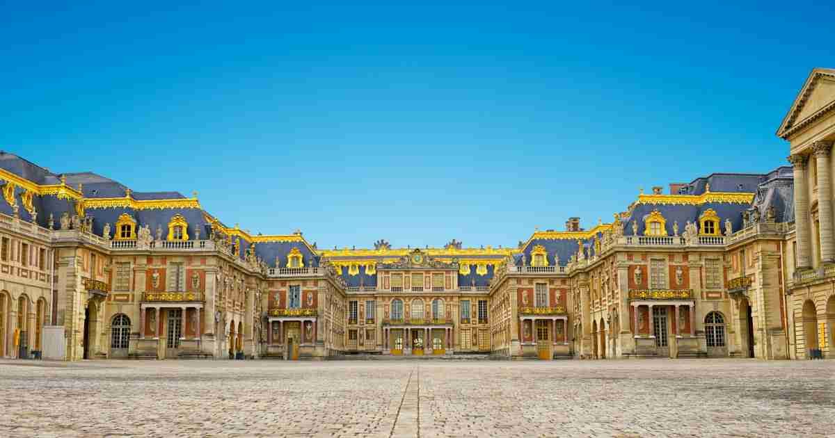 Versailles Palace History, Tickets & Tips 2024