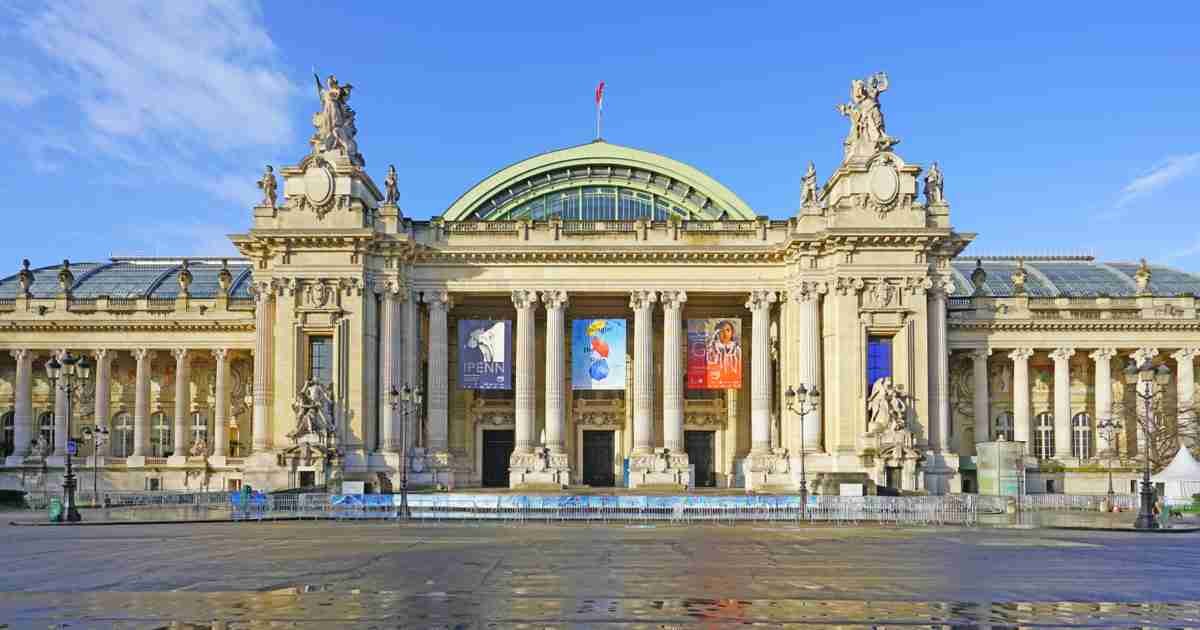 Guide to Grand Palais in Paris (Editorial)
